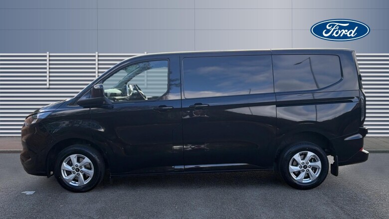 Ford Transit Custom 300 L1 Diesel Fwd 2.0 EcoBlue 136ps H1 Van Limited Auto